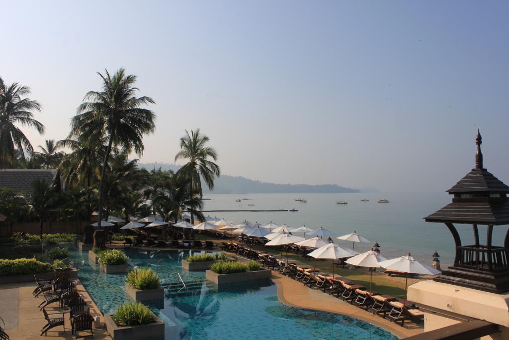 Mukdara Beach Villa & Spa Resort Кхаулак Экстерьер фото