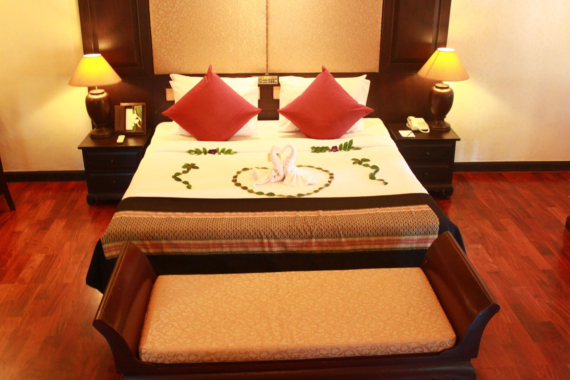 Mukdara Beach Villa & Spa Resort Кхаулак Экстерьер фото